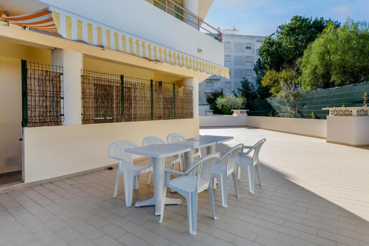 Spacious 2 Bdr Apartment W/ Patio By Lovelystay Armação de Pêra Zewnętrze zdjęcie